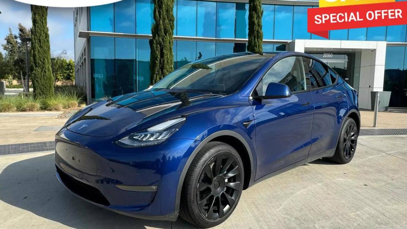 TESLA MODEL Y 2021 5YJYGDEE3MF097213 image